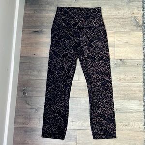 Lululemon Align High Rise 21 Crop Legging size 2